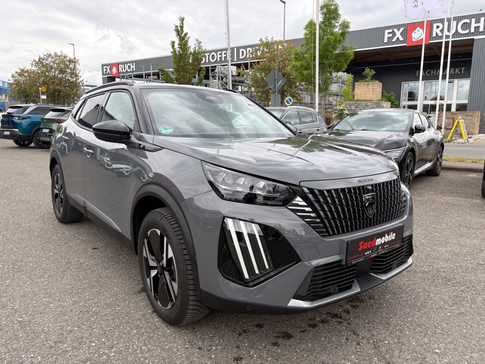 Peugeot 2008 Elektro 156 GT imagem 3