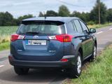 Toyota RAV 4 2,0-l-D-4D Life 4x2 Life - gebrauchte Toyota RAV 4 aus dem Jahr 2013