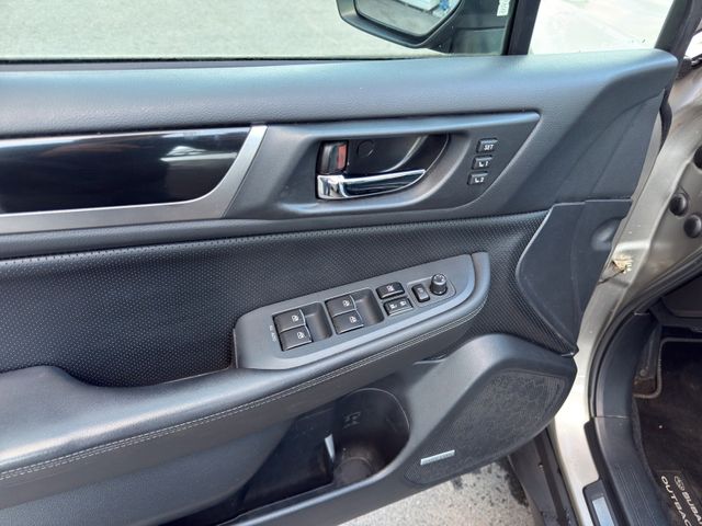 Subaru OUTBACK Outback AWD Sport|Navi|Kamera|Automatik