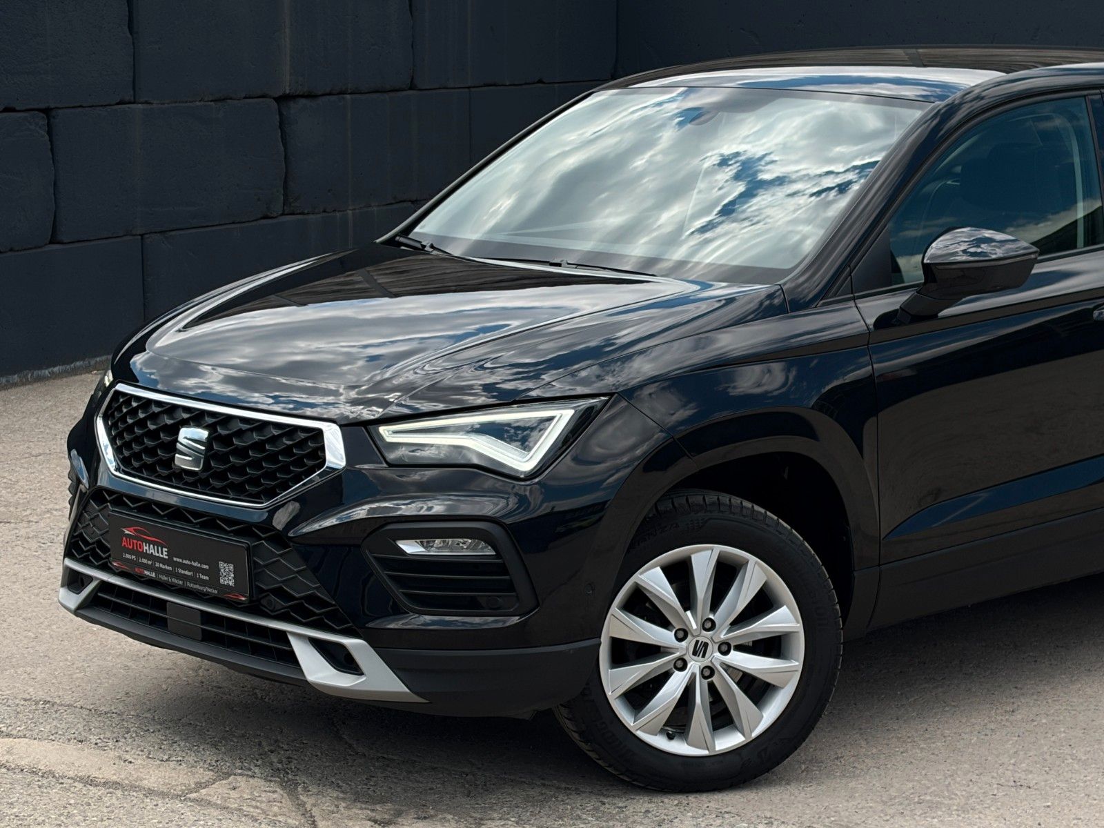 Fahrzeugabbildung SEAT Ateca Style 1,5 TSI DSG Tempomat LHZ SHZ CAM NAV