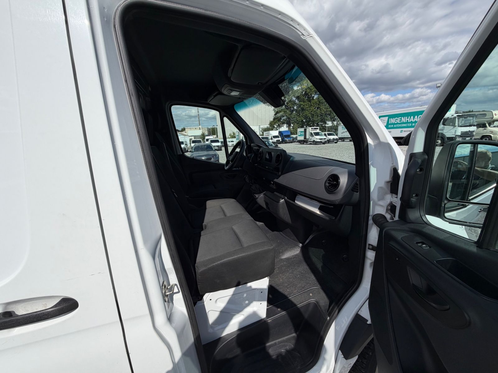 Fahrzeugabbildung Mercedes-Benz Sprinter III  316 CDI L3 H2 Navi Shz Temp