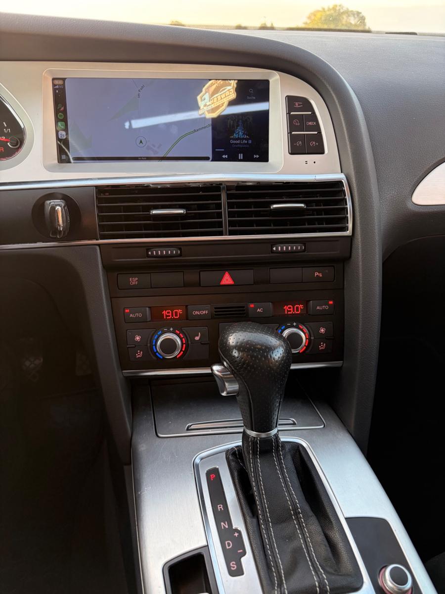 Audi A6 2011 — photo 13