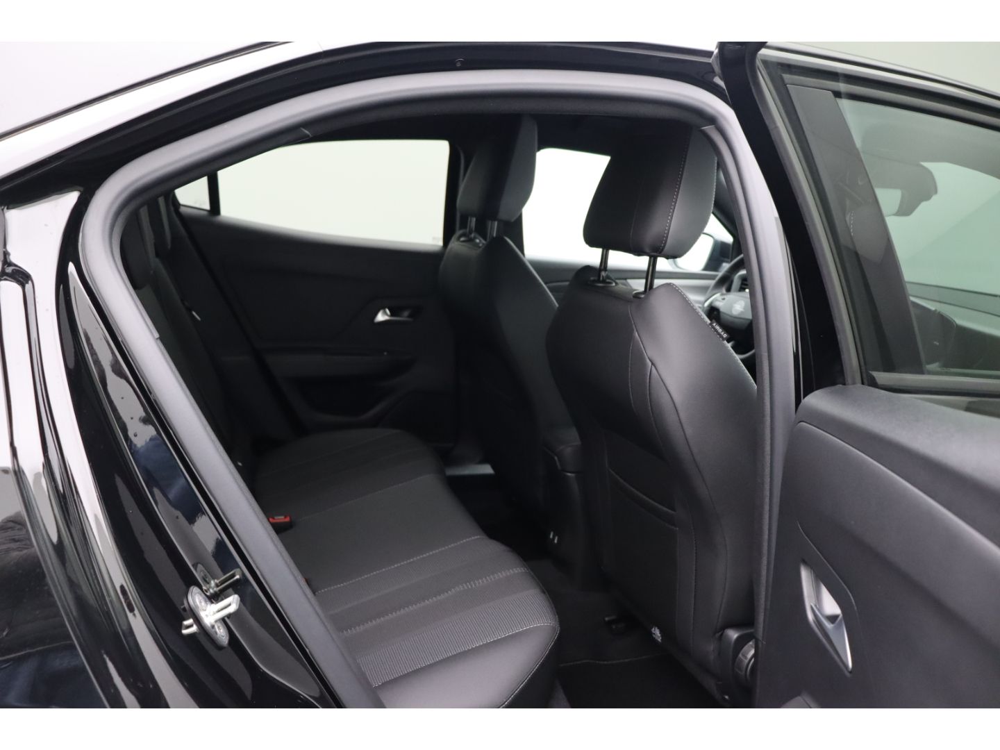 Fahrzeugabbildung Opel Mokka 1.2 GS Sitzheizung, Kamera, LED,