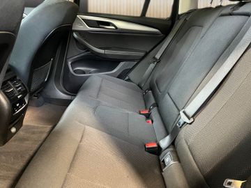 BMW X3 - 11