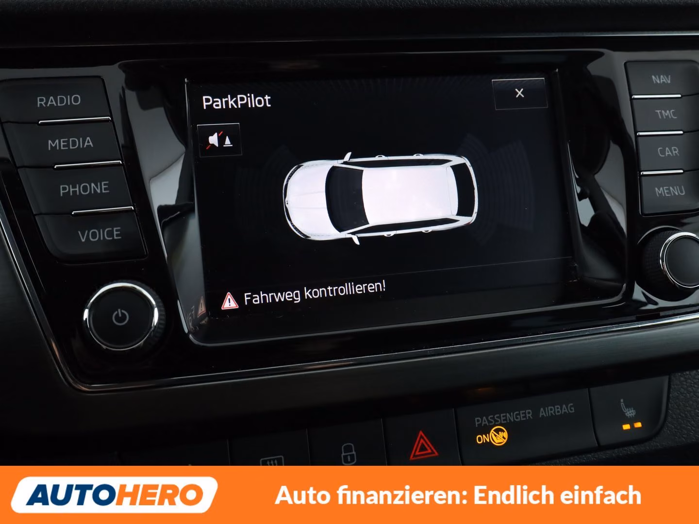 Skoda Fabia 1.2 TSI Joy Aut.*TEMPO*PDC*SHZ*ALU*KLIMA*