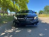 Mercedes-Benz CLA 200 Shooting Brake AMG Line - gebrauchte Mercedes-Benz CLA 200 Shooting Brake aus dem Jahr 2015