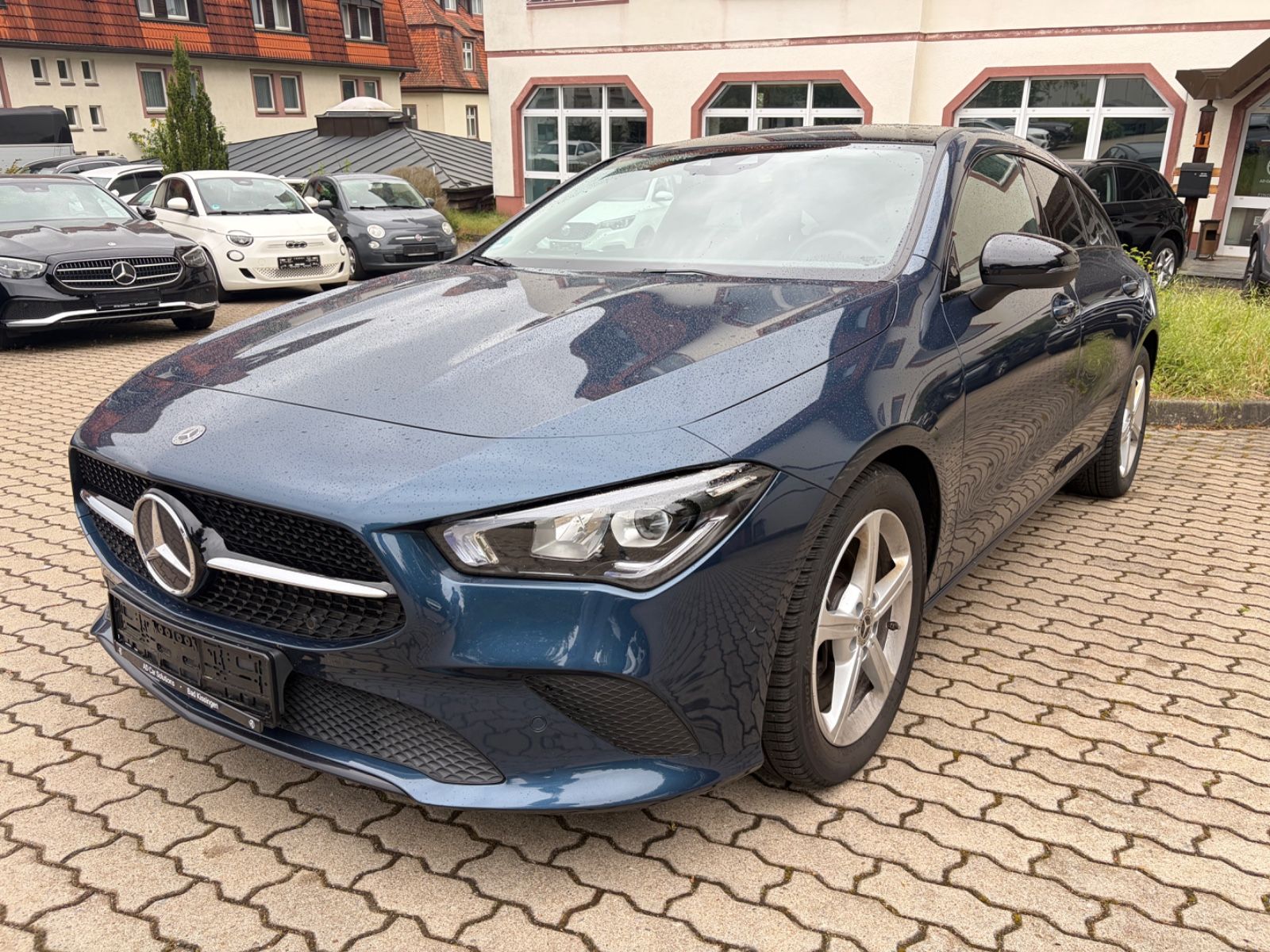 MERCEDES-BENZ CLA 180 Shooting Brake*LED*Pano*Kamera*Wide*Shz