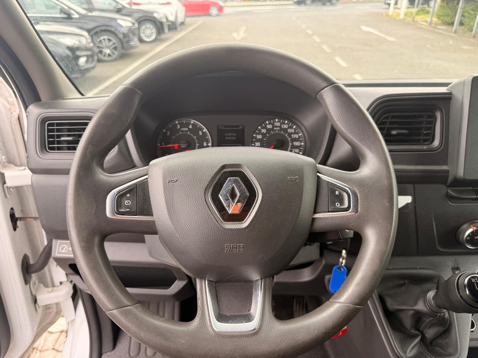 Fahrzeugabbildung Renault Master III Kasten L2H2 HKa 3,5t/1.HAND