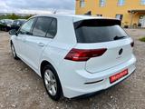 Volkswagen Golf 1.5 TSI Life LED SHZ CARPLAY PDC GJR ALU - Volkswagen Gebrauchtwagen in Osnabrück