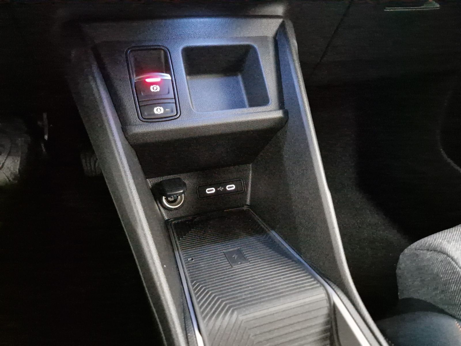 RENAULT R 4 E-Tech Techno plein sud 150 Comfort Range – Bild 19