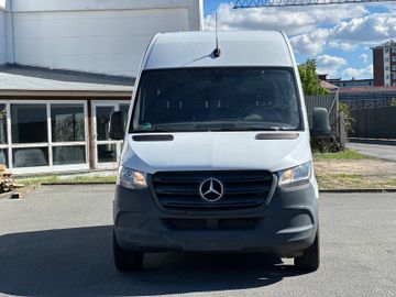Mercedes Sprinter - 2