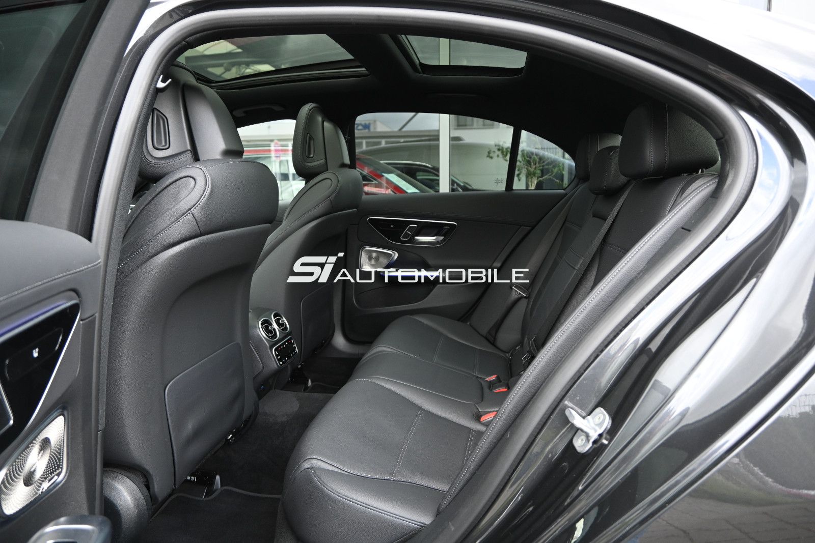Fahrzeugabbildung Mercedes-Benz C 400 e 4Mat. AMG Line °UVP 100.026€°PANO°AHK°