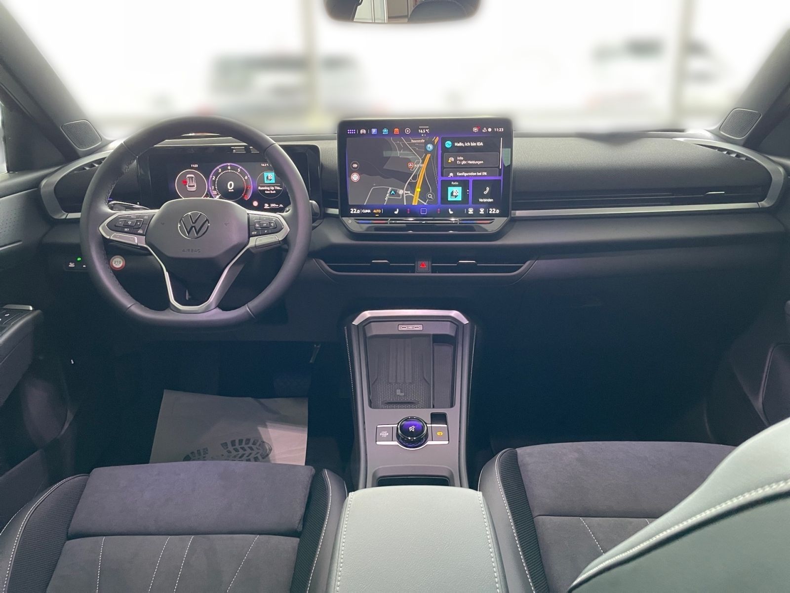 Volkswagen T-Roc - Bild 12