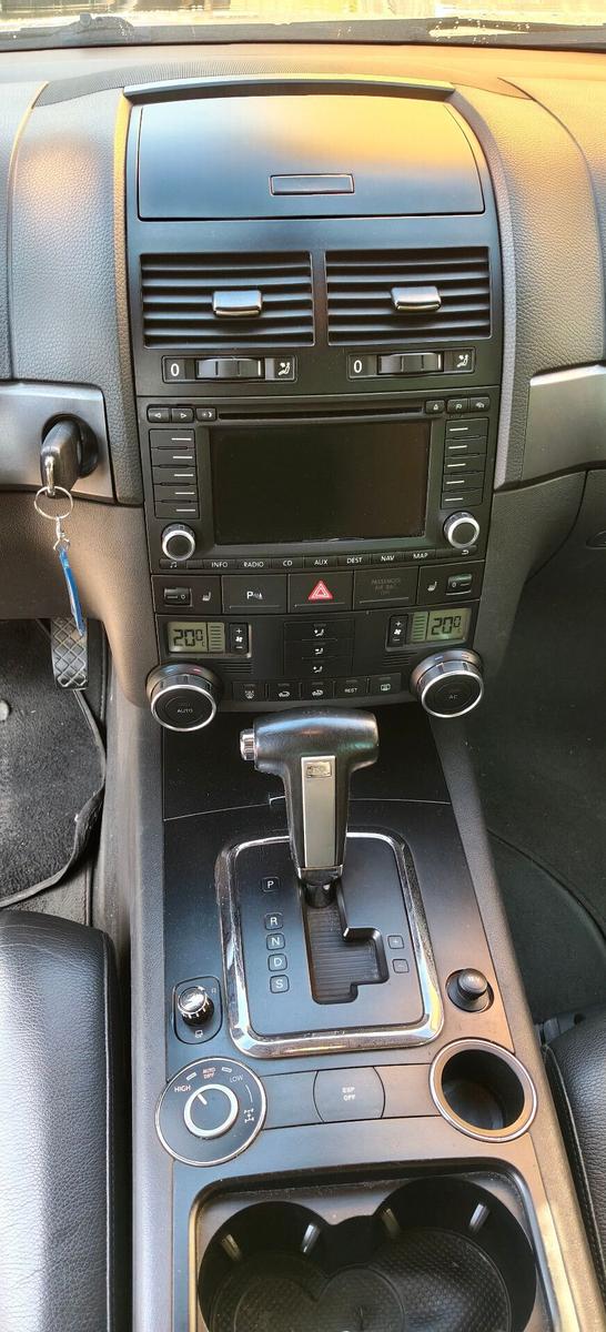 Volkswagen Touareg 2007 — photo 7