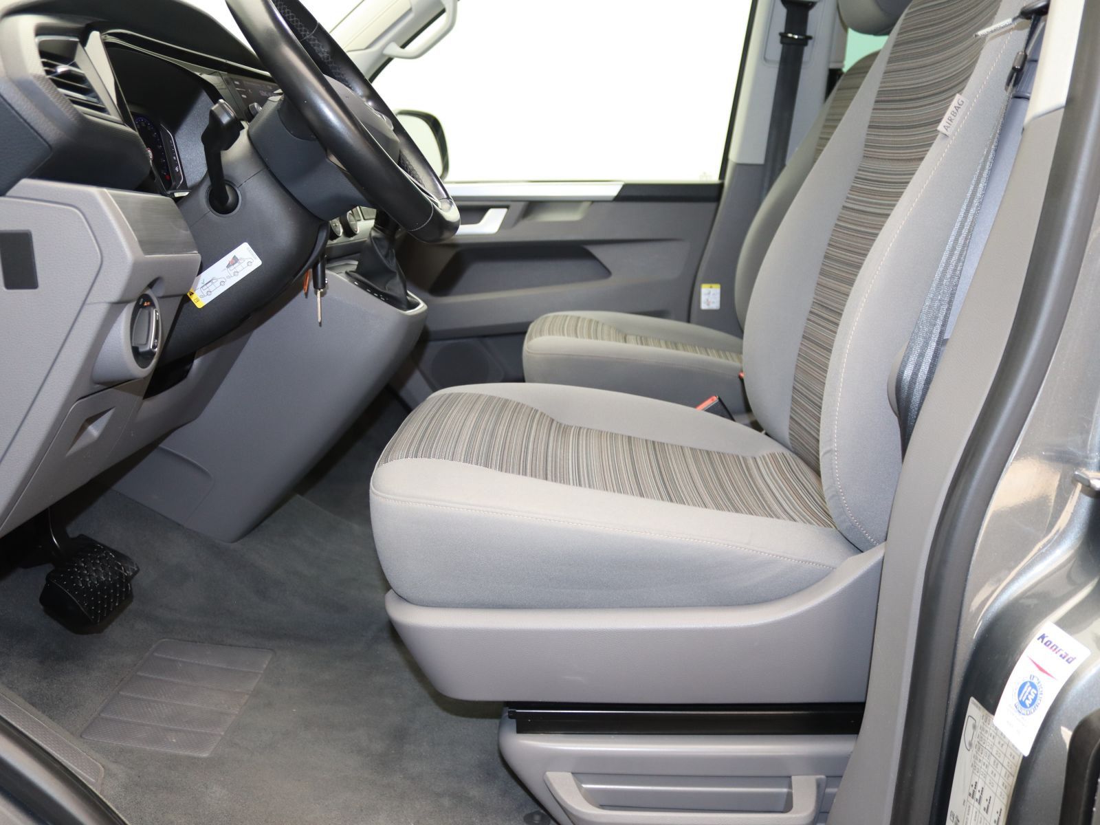 Volkswagen T6 California - Bild 14