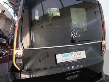 Volkswagen Caddy 2.0TDI DSG STYLE LED NAVI ACC KAMERA AHK