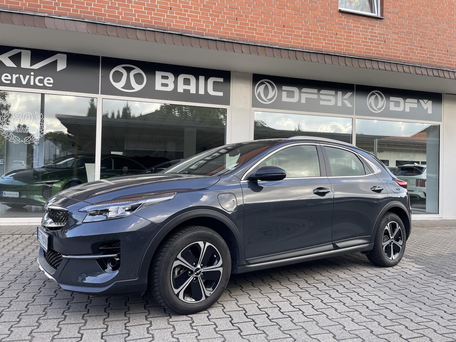 Kia XCeed Vision PHEV-Ganzjahresreifen-AHK-Nav+ Komf