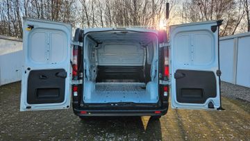 Renault Trafic - 12