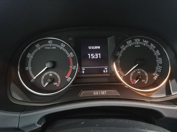 Skoda Fabia Combi III 1.0 Cool Plus *ALU*PDC*SHZ*TEL*