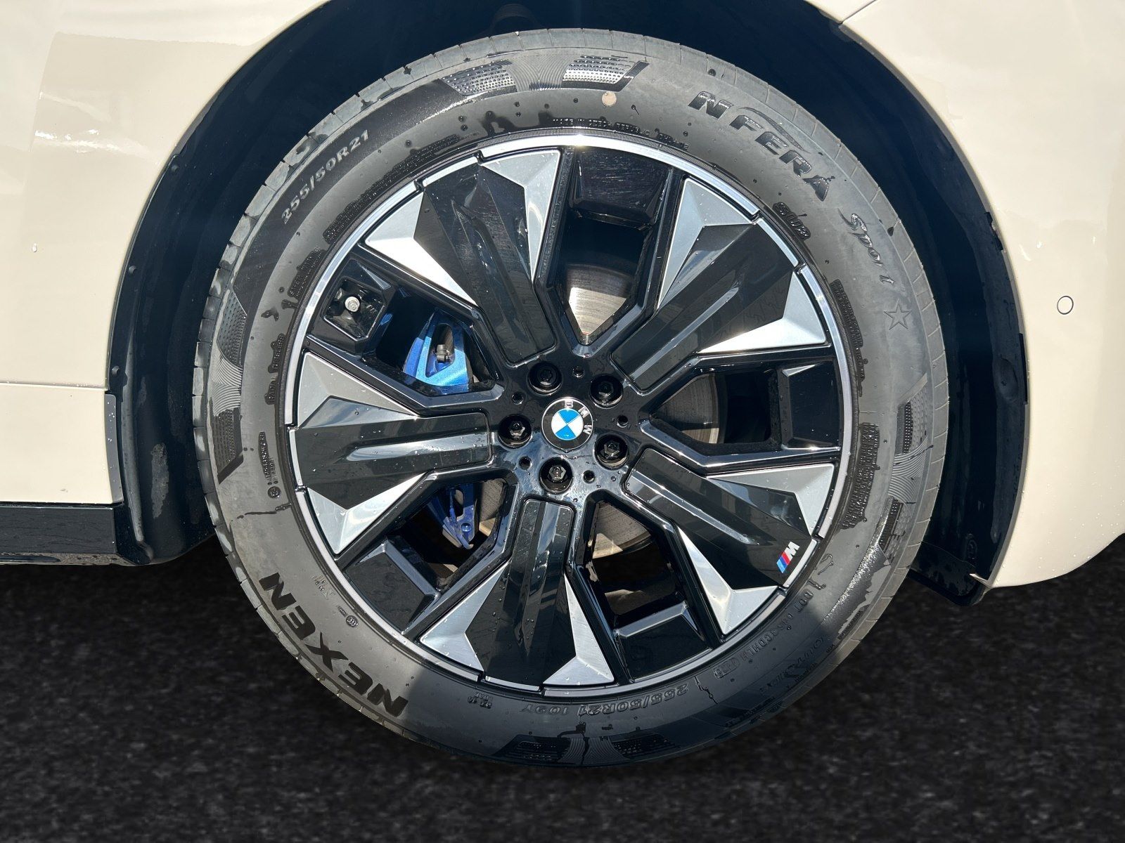 BMW iX - Bild 5