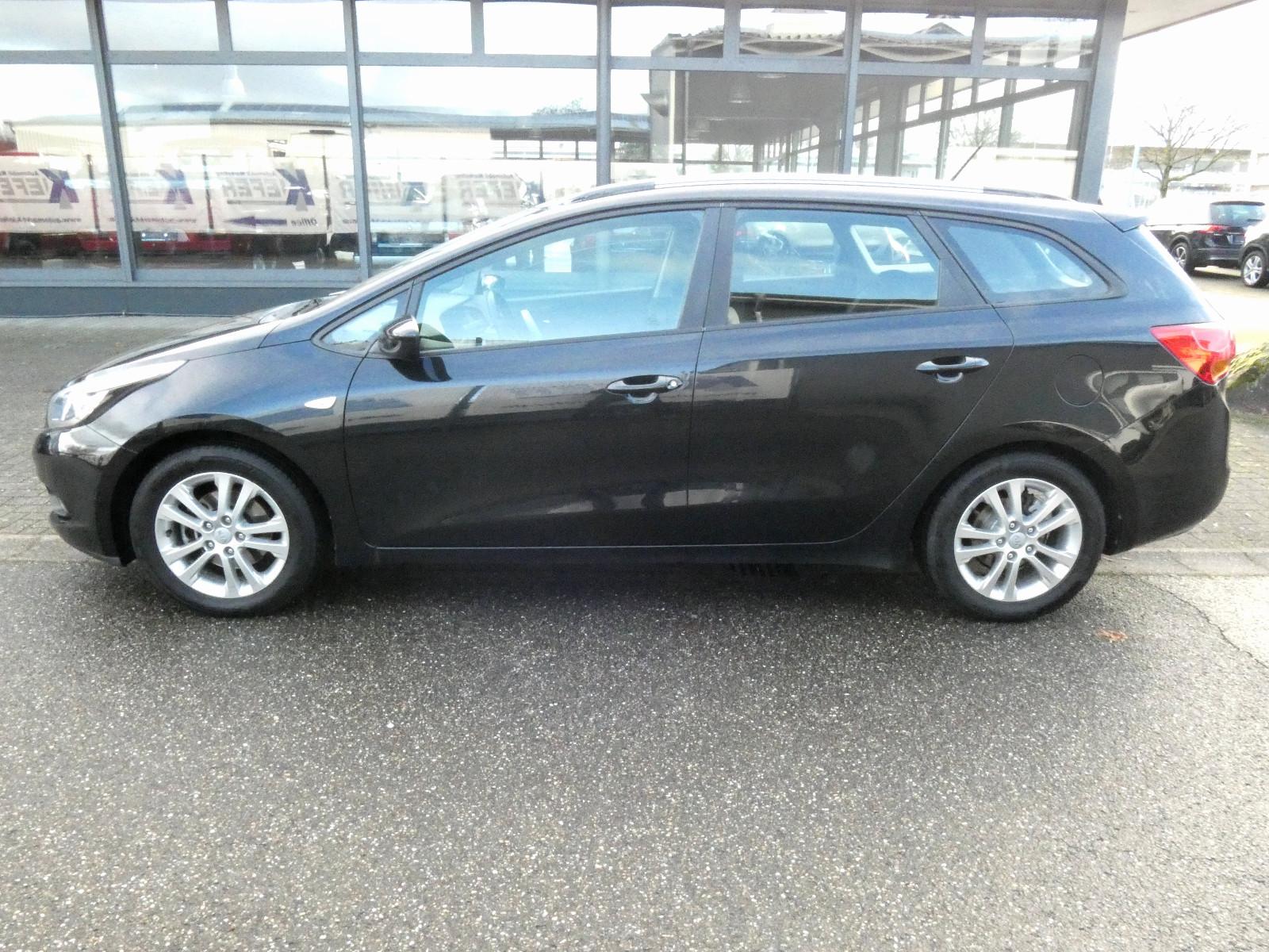 Kia cee'd 2013 — photo 5