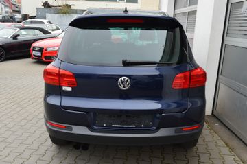 Volkswagen Tiguan - 8