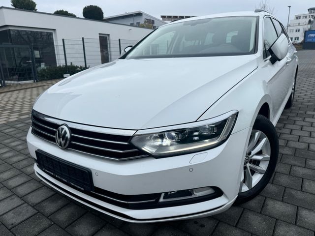 VW Passat Var 2.0TDI NAVI*LEDER*XENON*CAM*MTL*