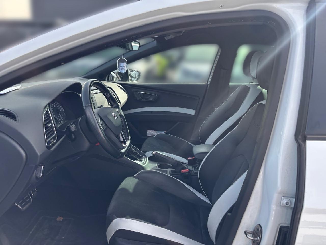 Seat Leon Cupra 290 *NAVI,SOUND,LED*