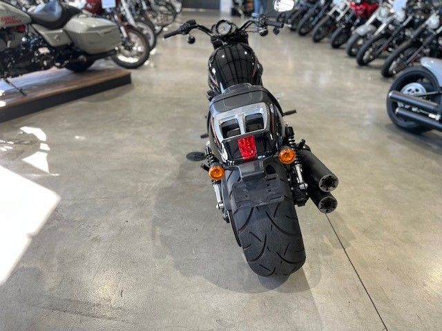 Fahrzeugabbildung Harley-Davidson VRSCD Night Rod Spezial