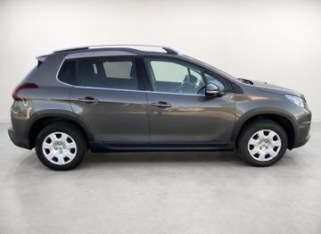 Peugeot 2008 - 6