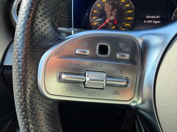 Mercedes-Benz E 220 T AMG+Night+Widescreen+Multib.+Kamera+LED