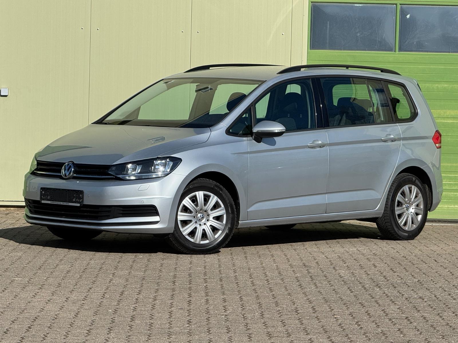 Volkswagen Touran 1.6 TDI Trendline/7.Sitzer/AHK/Navi./SHZG