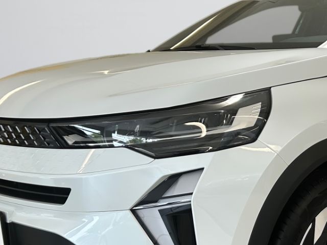 Fahrzeugabbildung Renault Captur Techno Mild Hybrid 160 EDC Winterpaket Na