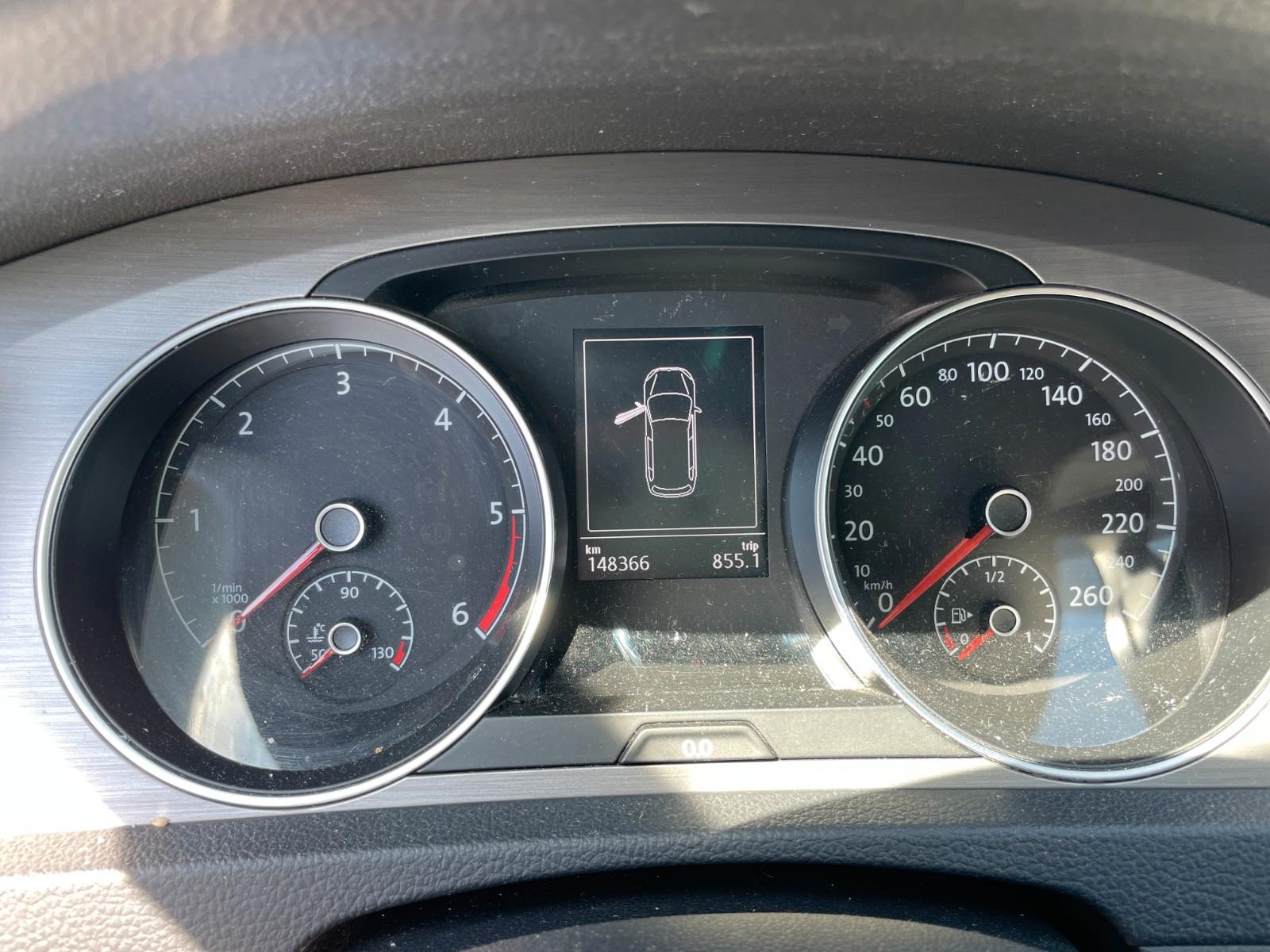 Volkswagen Golf 2015 — photo 20