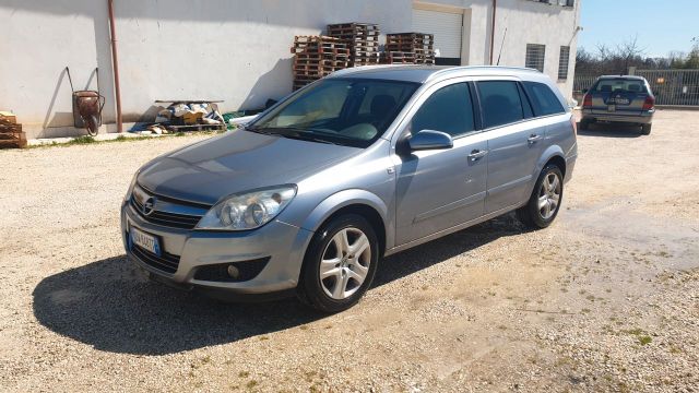 Opel Astra 1.7 CDTI 110CV 5 porte Cosmo