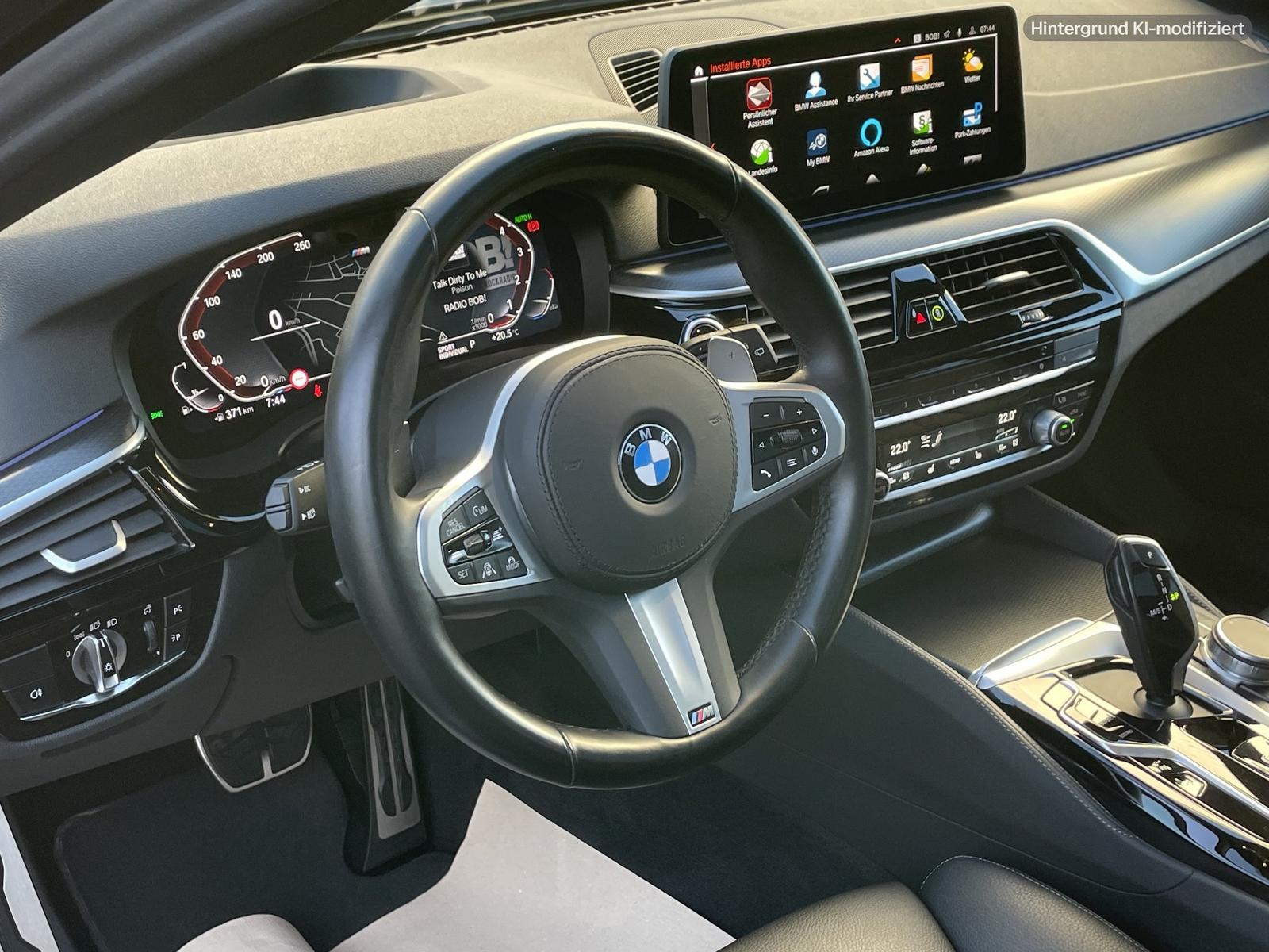 BMW 530i xDrive A Touring M Sport HUD|Navi|DAB|MFL