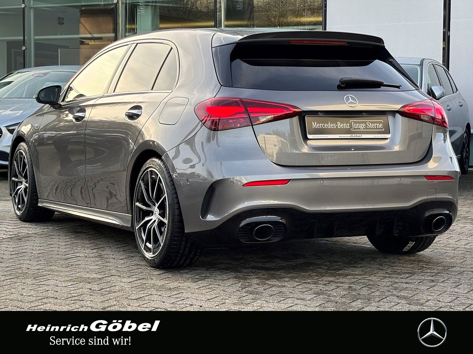 Fahrzeugabbildung Mercedes-Benz AMG A 35 4M FAP*PANO*BURMESTER*MEMORY*AMBIENTEBE