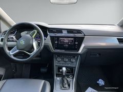VW Touran 2.0 TDI Trendline Taxi DSG Navi Leder Shz VW Touran 2.0 TDI Trendline Taxi DSG Navi Leder Shz