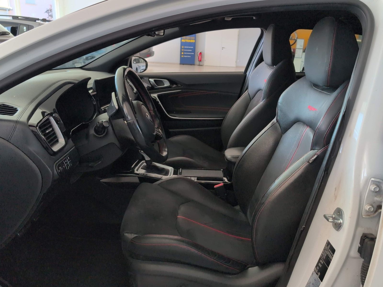KIA pro_cee'd ProCeed 1.6 T-GDI GT DCT Navi Komfort JBL – Bild 35