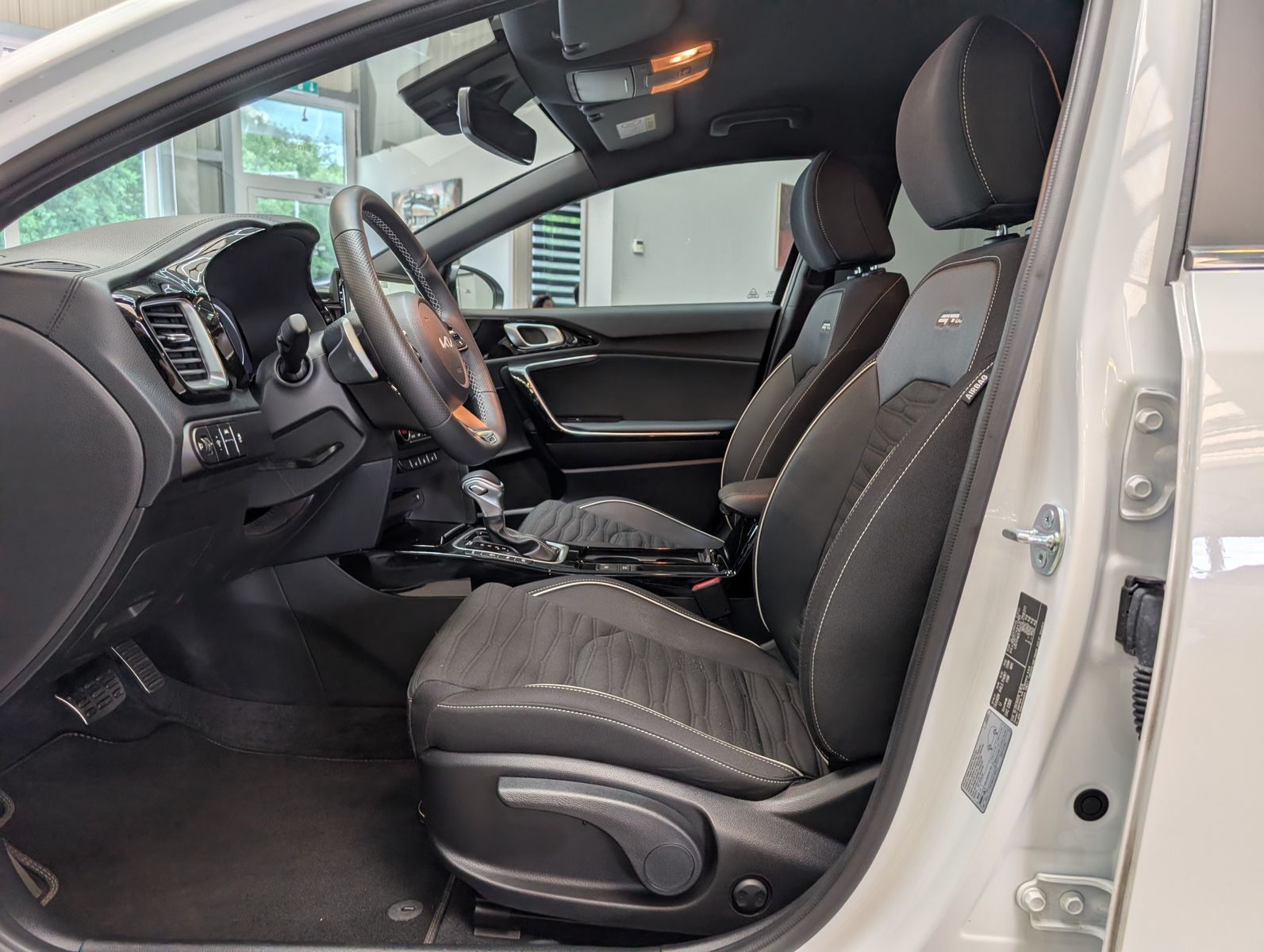 Fahrzeugabbildung Kia cee'd / Ceed GT Line LED JBL ACC KAM 7-JAHRE GAR
