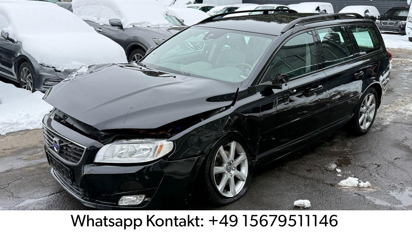 Volvo V70 Kombi Linje Svart *Klima, Navi, Leder*