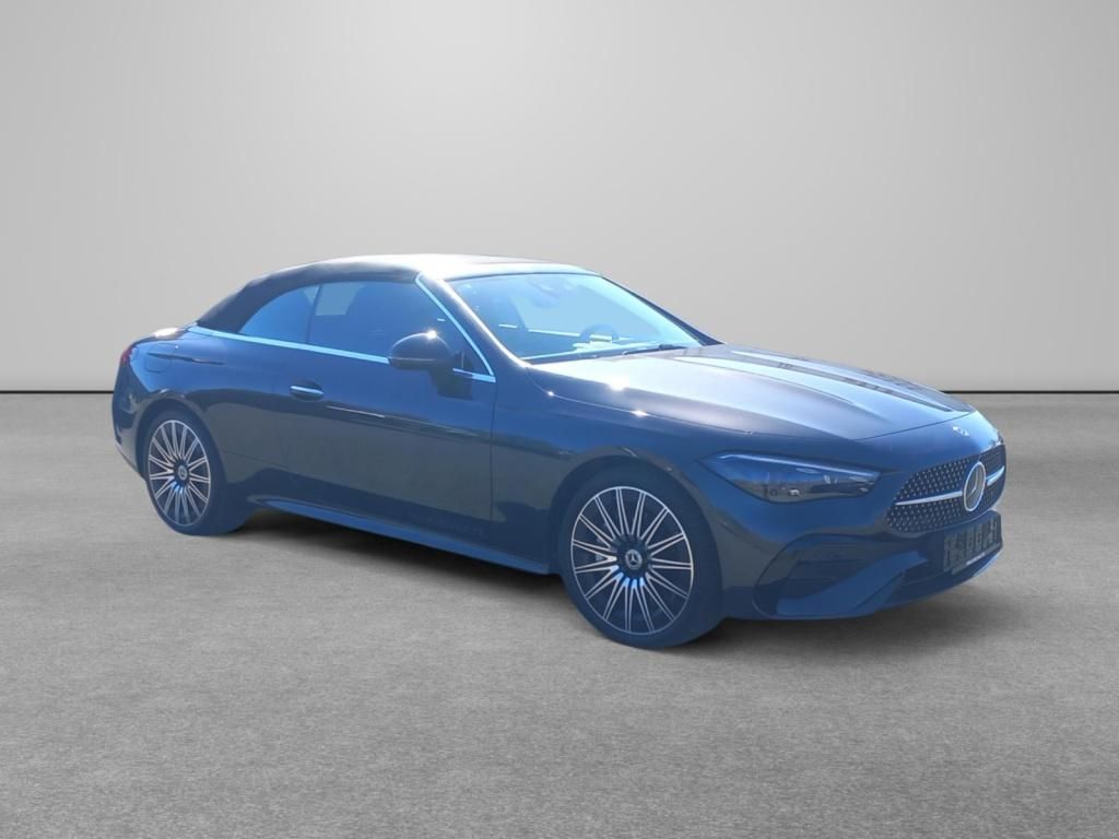 Fahrzeugabbildung Mercedes-Benz CLE 450 4M Cabriolet AMG*Air-Cap*Burmester*Distr