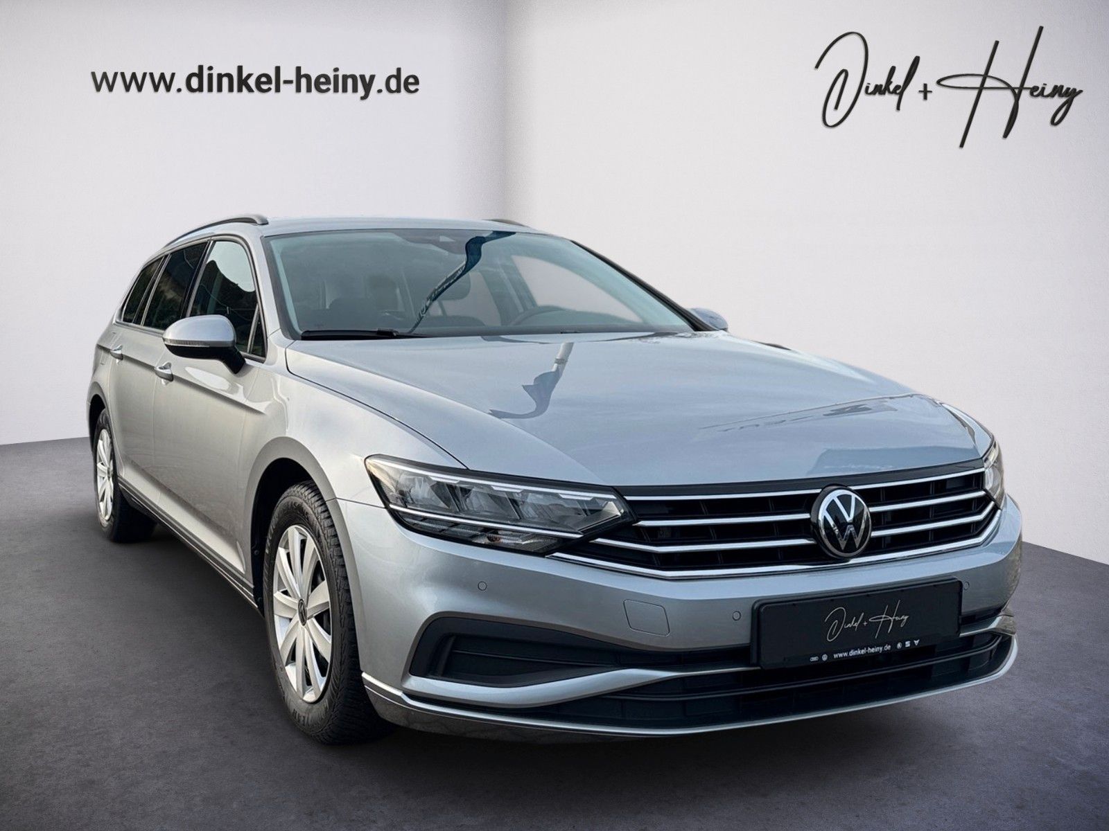 Fahrzeugabbildung Volkswagen Passat Variant Conceptline 1.5 TSI
