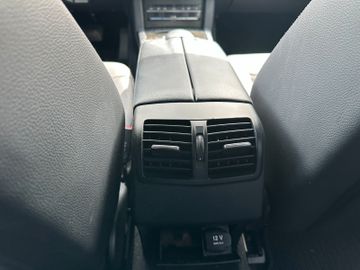 MYAUTOCENTER – Gebraucht- und Jahreswagen mit Werkstattservice in Pfaffenhofen Mercedes-Benz E 350d T Avantgarde 4-Matic *NAVI*AHK*LED*SHZ*