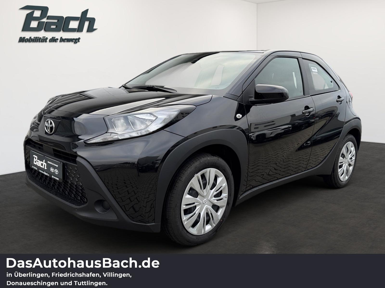 Toyota Aygo X 5-Türer Play 1,0-l 5-Gang Schaltgetriebe