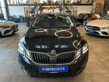 Skoda Octavia Combi Soleil *ACC*NAVI*PDC*SZHZ*APPLE*