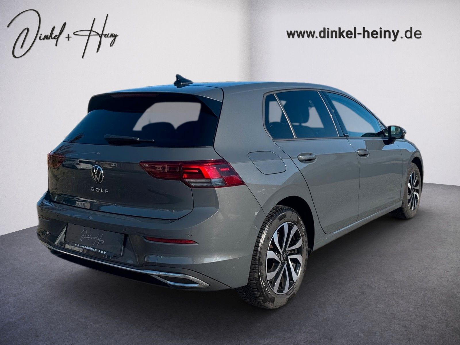 Fahrzeugabbildung Volkswagen Golf VIII Lim. Life ACTIVE 1.5 TSI