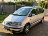 Volkswagen VW Sharan 2.0TDI Sportline 6 Sitze EURO5 - Volkswagen Sharan: Sportline