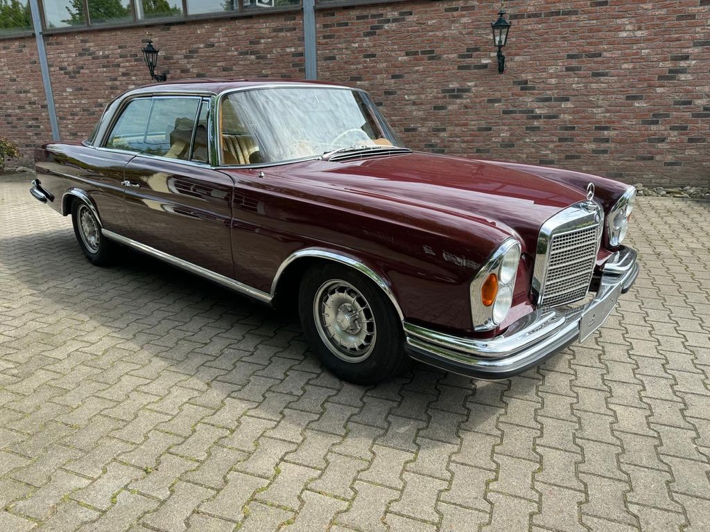 Mercedes-Benz 280