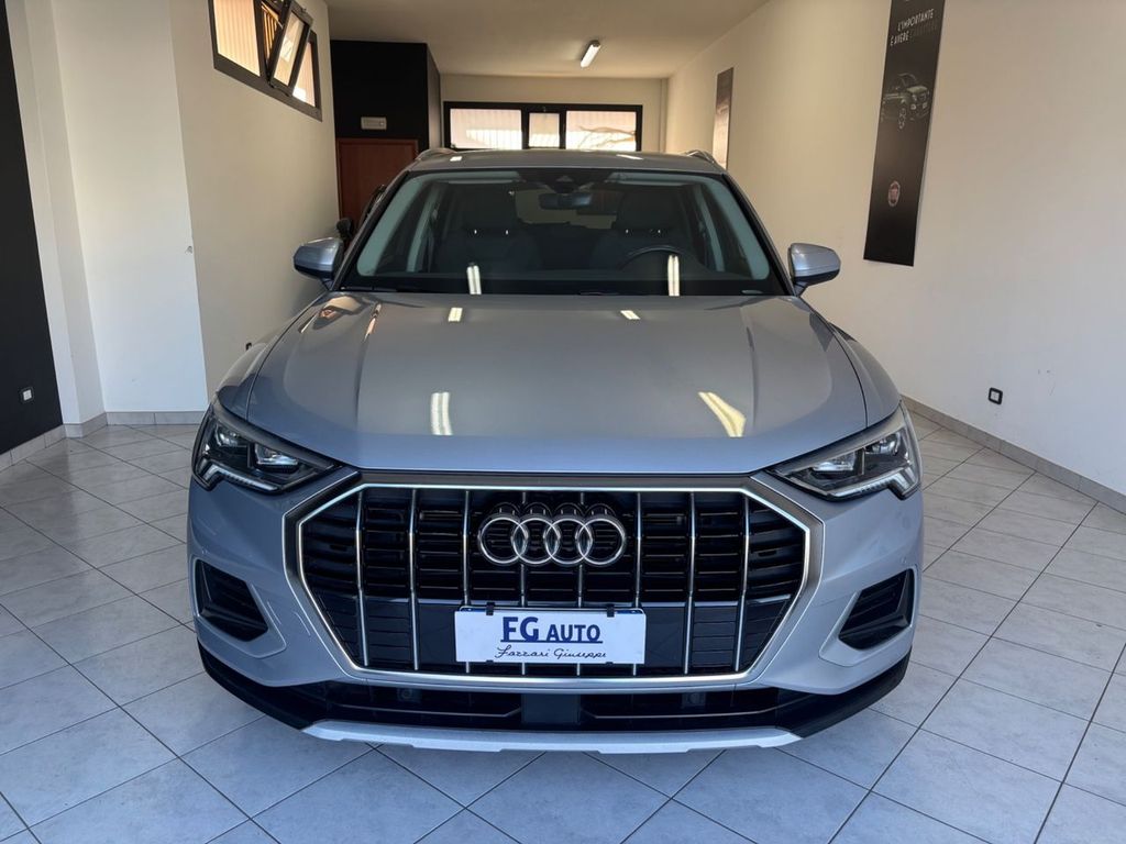Image of Audi Q3